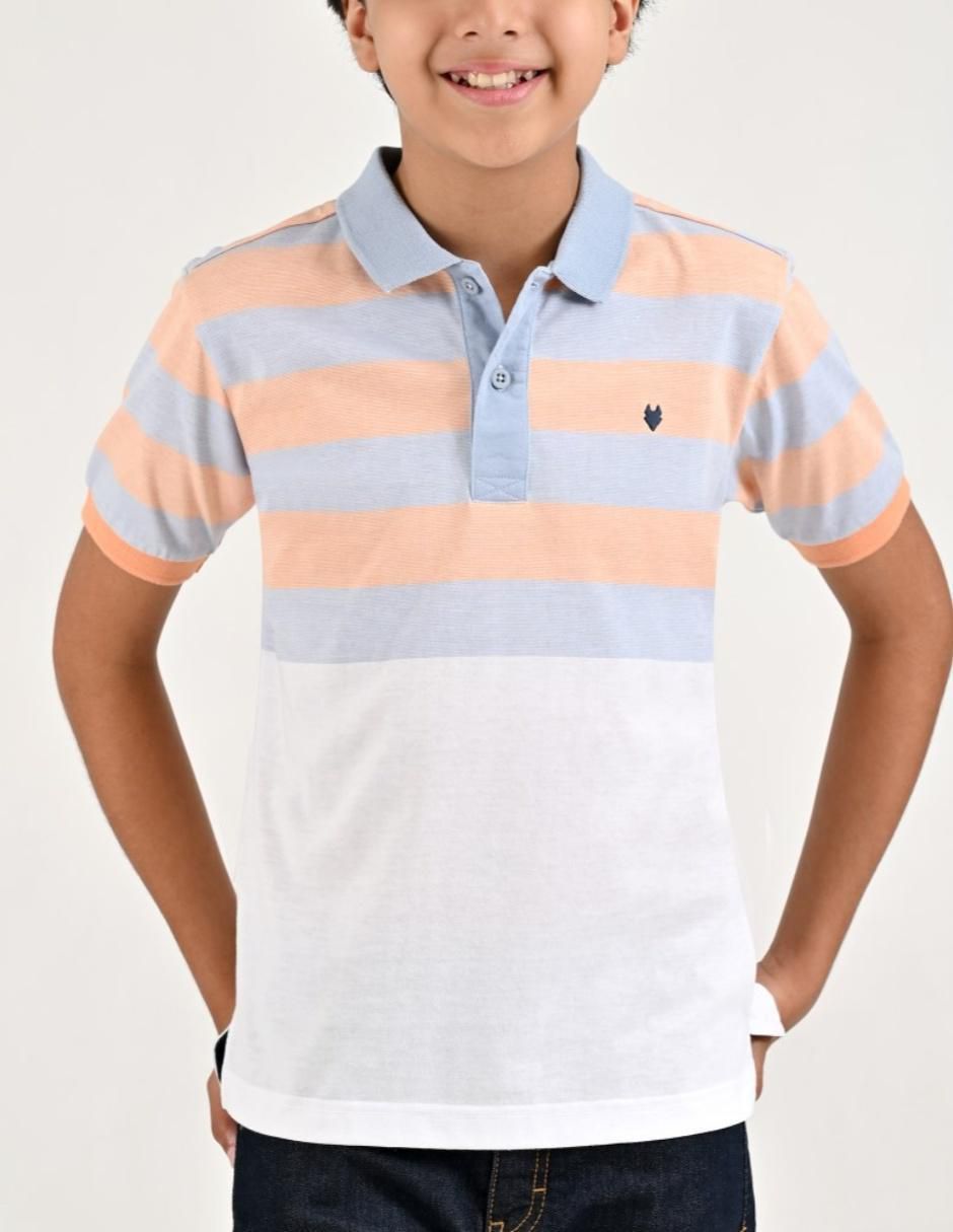Playera tipo polo para niño