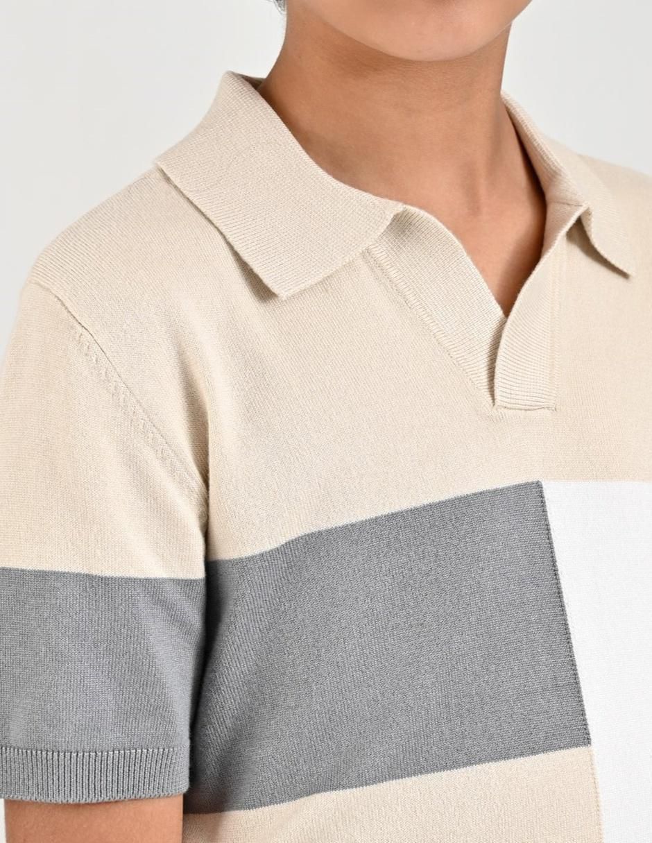 Playera tipo polo para niño 4