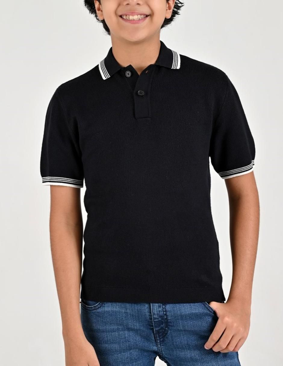 Playera tipo polo para niño