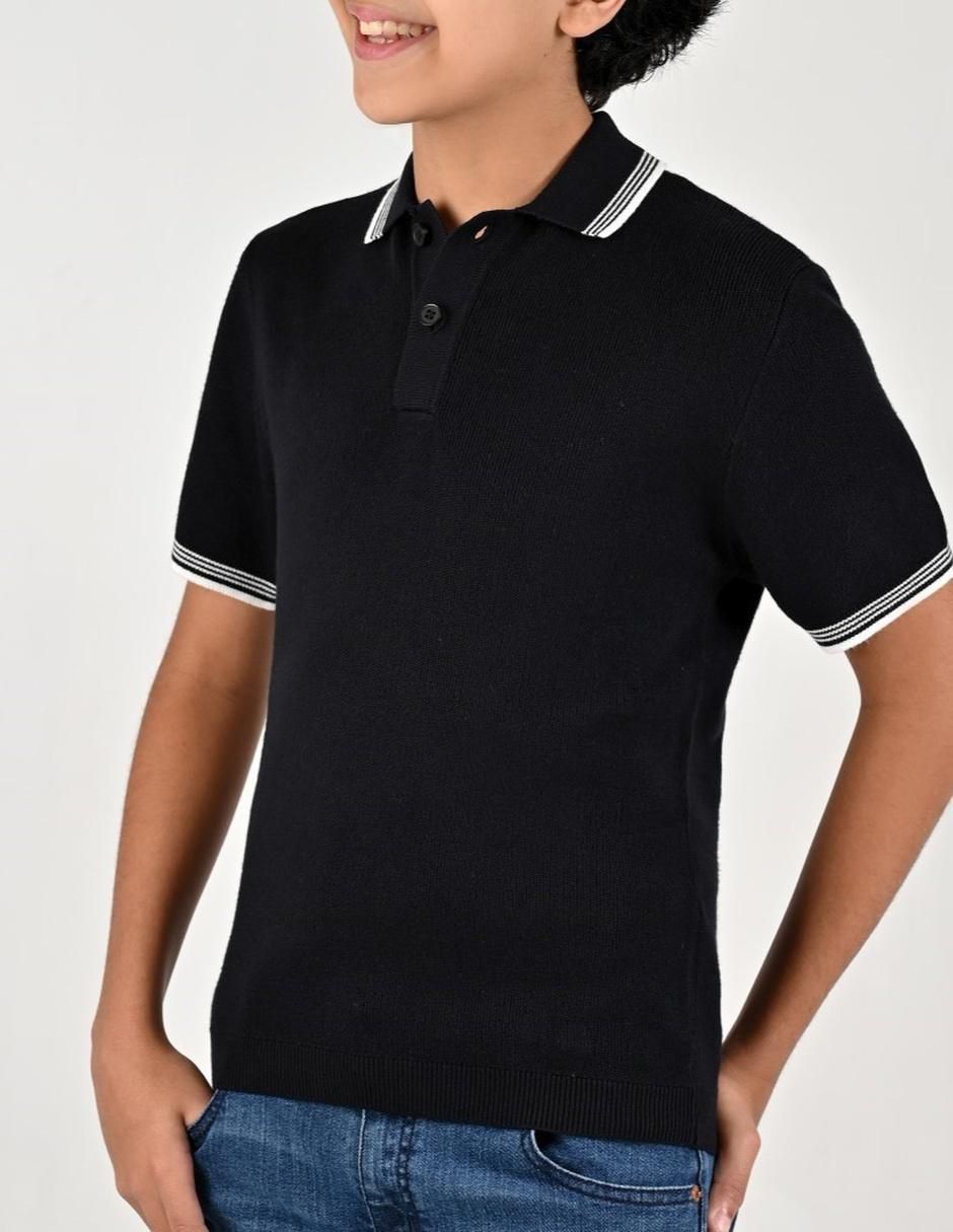 Playera tipo polo para niño 3