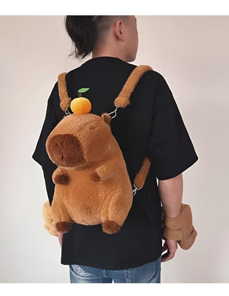 Mochila infantil capibara para niño 2